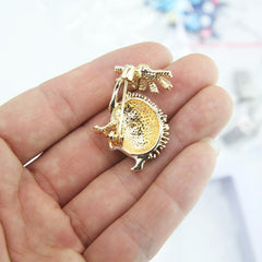 Hedgehog Daisy Brooch Pin Corsage Scarf Clip