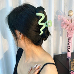 Wave Shaped Acrylic Hair Pins Frosted Hair Clips Non Slip Headwear