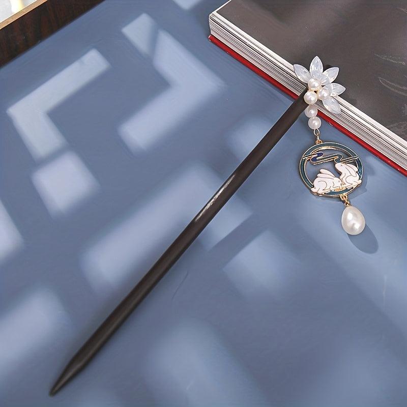 Wooden Hairpin Ancient Style Tassel Hairpin Bunny Pendant Hairpin