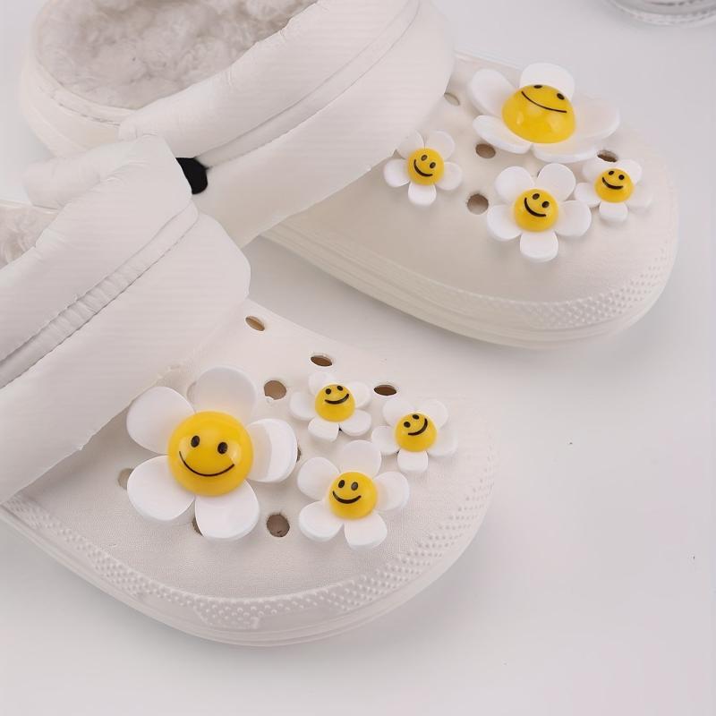 8pcs Cartoon Sunflower Shoe Charm Acrylic Shoe Buckle Clogs Shoe DIY Accessories