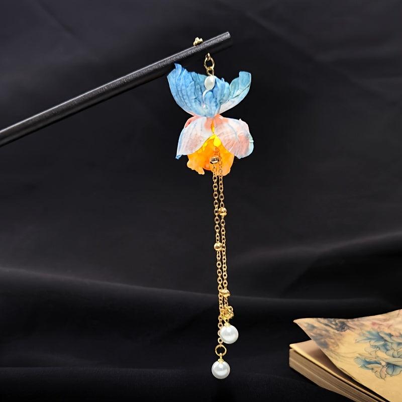 Vintage Chinese Style Wooden Hair Pin with Flower Tassel