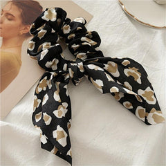 4pcs Leopard Print Bow Scrunchies Soft Satin Hair Rope Elastic