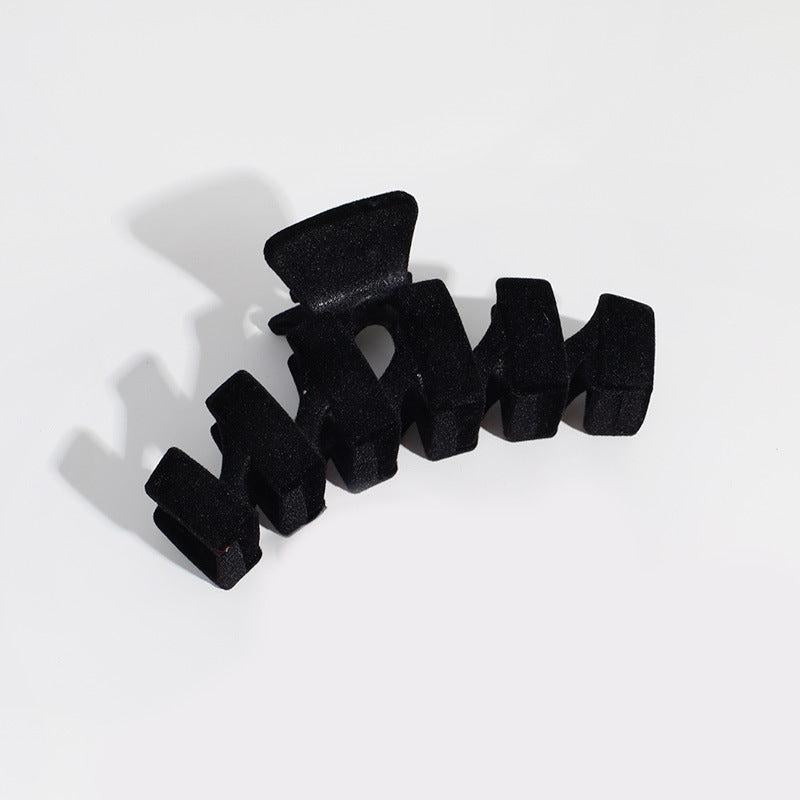 Vintage Velvet Hair Claw Solid Shark Claw Hair Accessories for Women