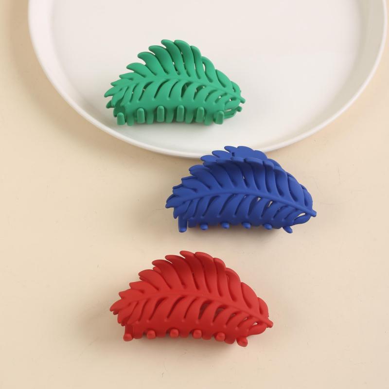 3pcs Frosted Leaf Shaped Hair Claw Resin Nonslip Ponytail Holder