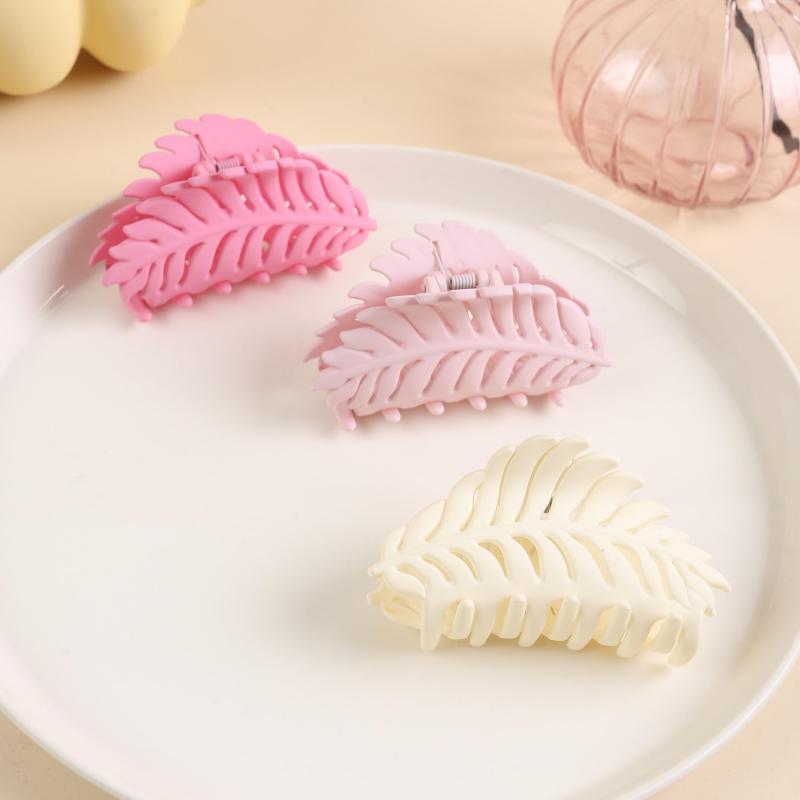 3pcs Frosted Leaf Shaped Hair Claw Resin Nonslip Ponytail Holder