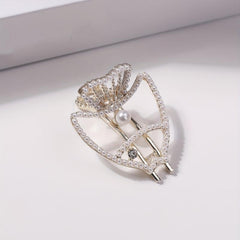 Hollow Fish Shaped Hair Clip with Faux Pearl for Women Girls