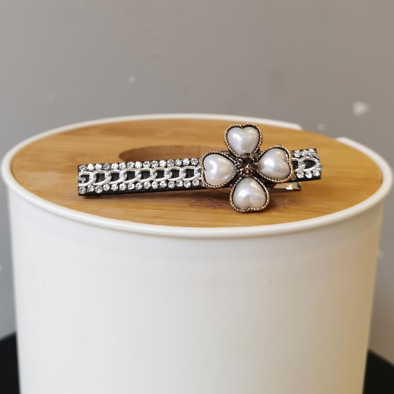 Faux Pearl Lucky Clover Hair Clip Rhinestone Chain Sweet Hair C