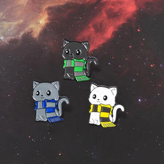 Cartoon Cat Scarf Shape Alloy Brooch Pin Unisex Gray Kitten