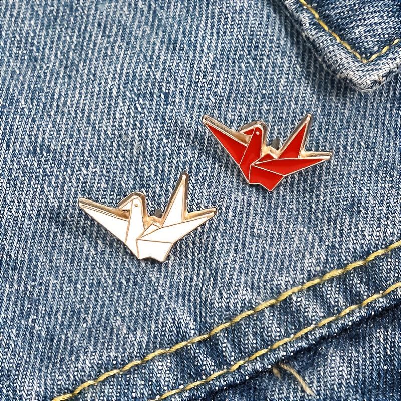 Cartoon Paper Crane Enamel Pin Lapel Plated Set Gift Couple Friendship