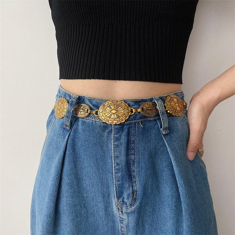 Vintage Carved Floral Pattern Belt for Women