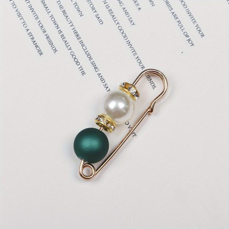 Faux Pearl Brooch Pins Rhinestone Cardigan Brooch Beads Buckle Pin