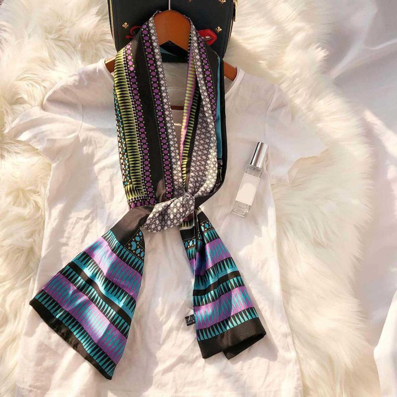 Vintage Chain Print Skinny Scarf Satin Neckerchief Silk Twilly Scarf