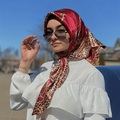 Leopard Chain Print Bandana Hijab Silk Square Scarf Vintage Turban