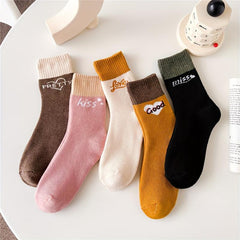 5 Pairs Letter Print Comfy Crew Socks Women's Stockings