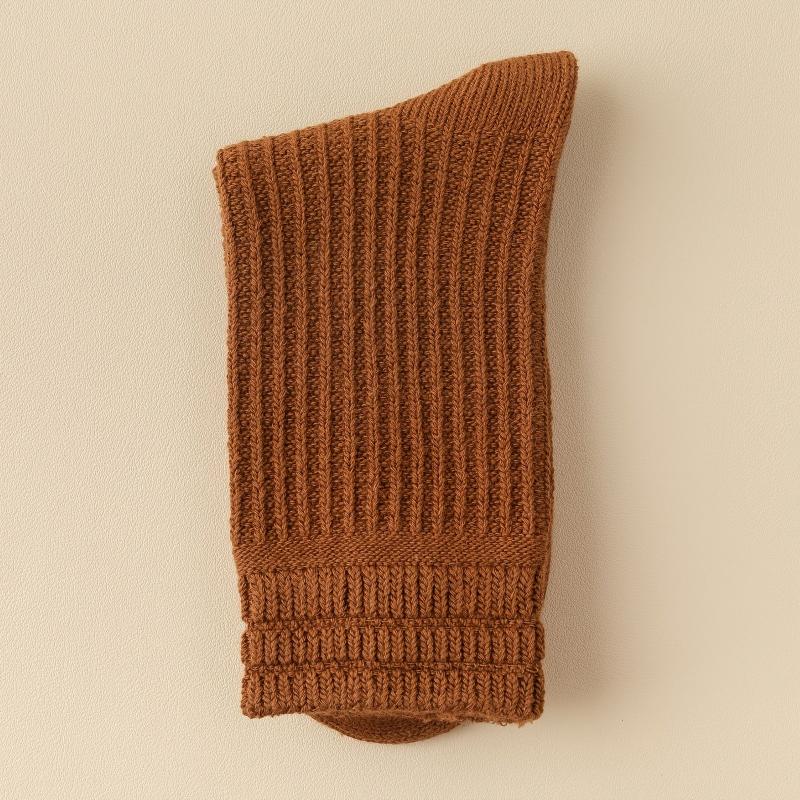 Double Needle Vertical Striped Socks