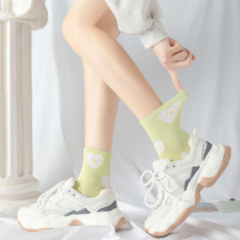 10 Pairs Heart Print Socks Comfy & Breathable Women's Stockings