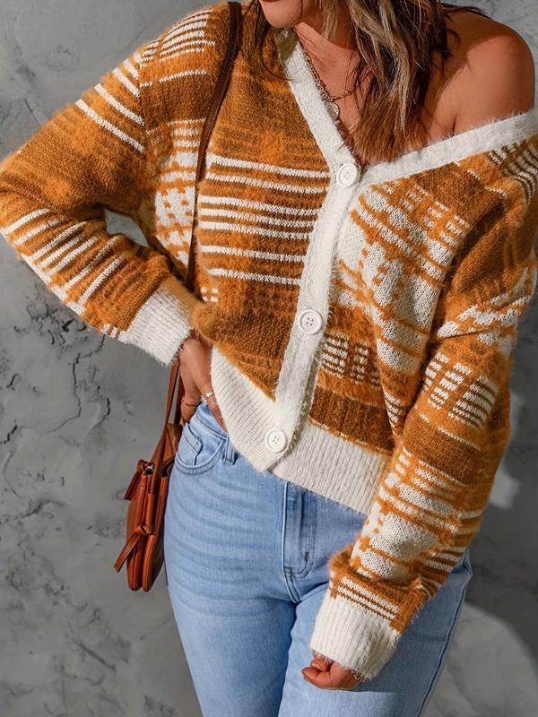 Women's Plus Plaid Print V-Neck Cardigan