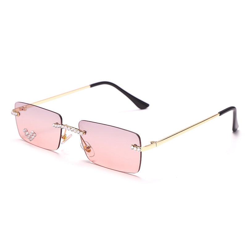 Small Frame Heart Sunglasses Cute Fashion Vintage Style