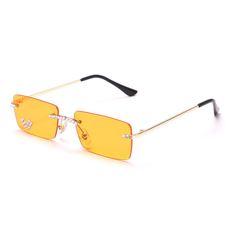 Small Frame Heart Sunglasses Cute Fashion Vintage Style