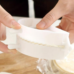 1pc Dumpling Mold Plastic Dumpling Maker Kitchen DIY Dumpling Maker