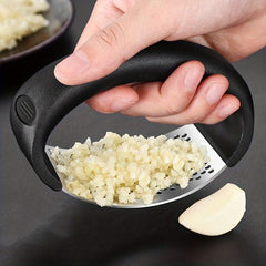 Stainless Steel Garlic Press Manual Ring Garlic Kitchen Tool