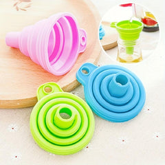 2pcs Foldable Funnel Kitchen Folding Storage Pouring Liquid