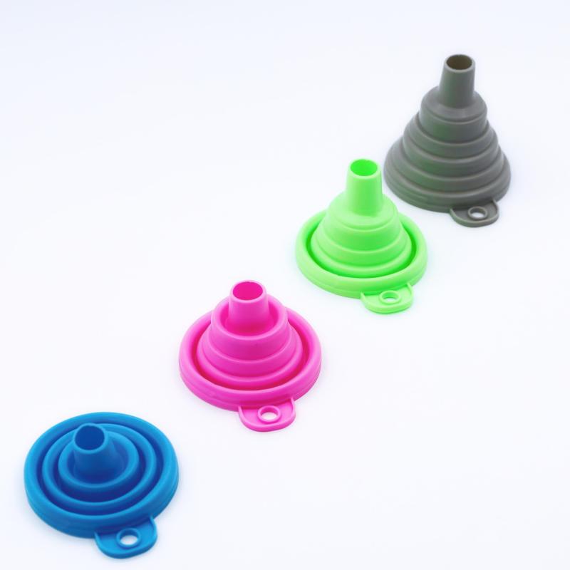 2pcs Foldable Funnel Kitchen Folding Storage Pouring Liquid