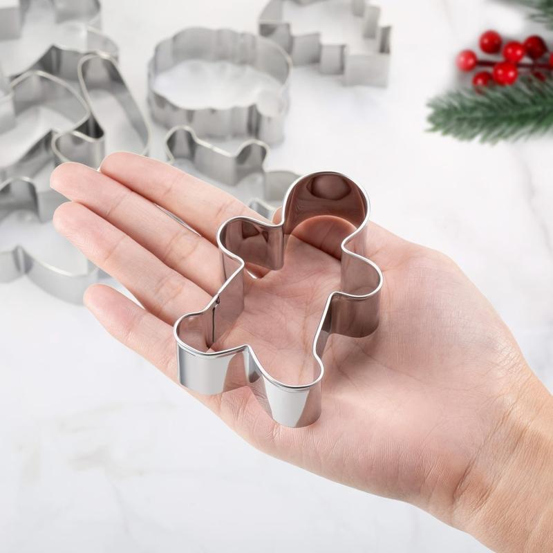 5pcs Christmas Cookie Molds Stainless Steel Cutters Xmas Tree Snowflake Snowman