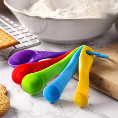 Set of 5 Plastic Measuring Spoons for Baking