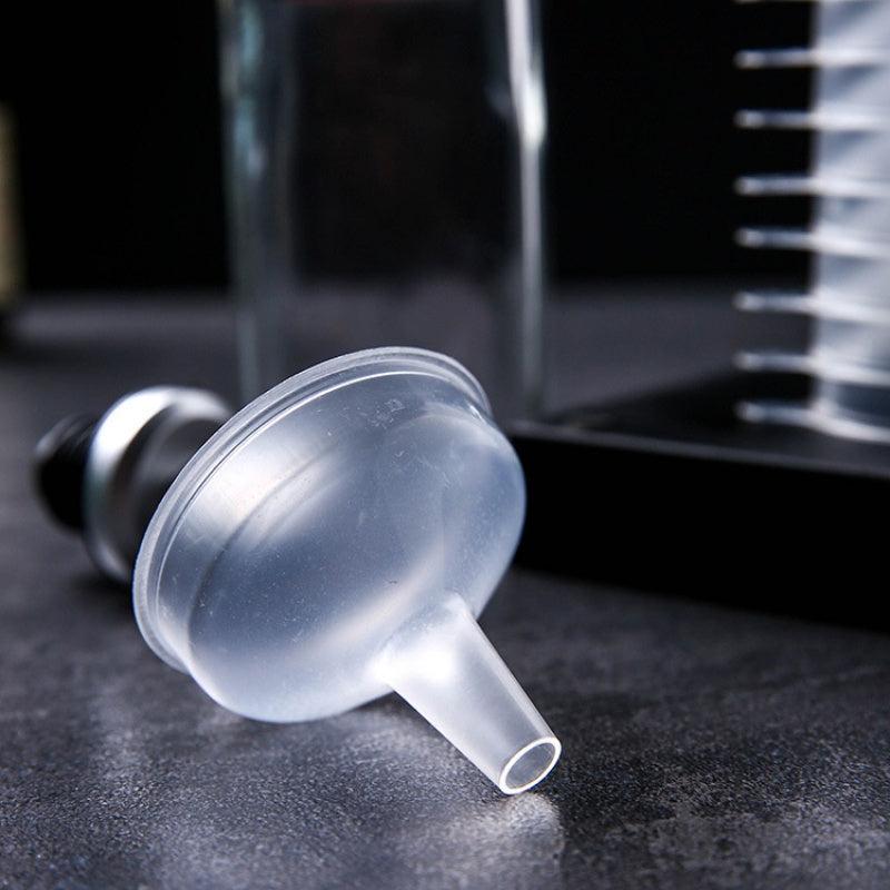 2pcs Mini Plastic Funnels for Kitchen Use - Filling Bottles and Cooking
