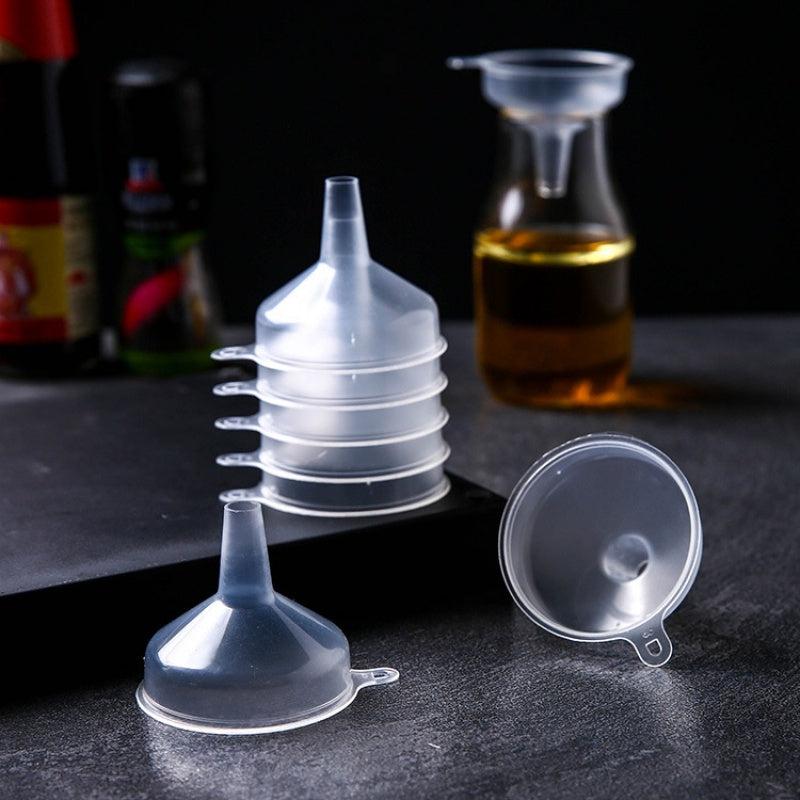 2pcs Mini Plastic Funnels for Kitchen Use - Filling Bottles and Cooking