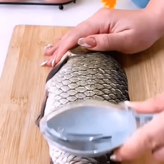 Fish Scale Remover Plastic Fish Scale Peeler Cleaner Fish Skin Brush