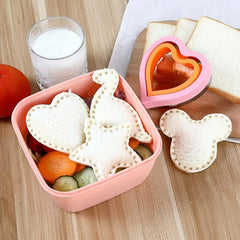 4pcs Stainless Steel Sandwich Cutters and Sealers for Lunch Box Essent