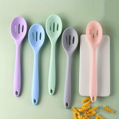 2pcs Silicone Colander Spoon Slotted Spoon for Mixing Food Serving Spoon
