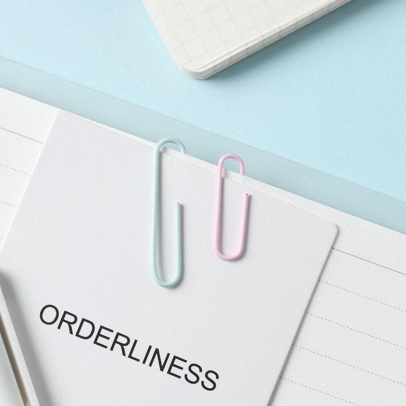 Colorful Paper Clips in Box, Metal Bound Office Supplies