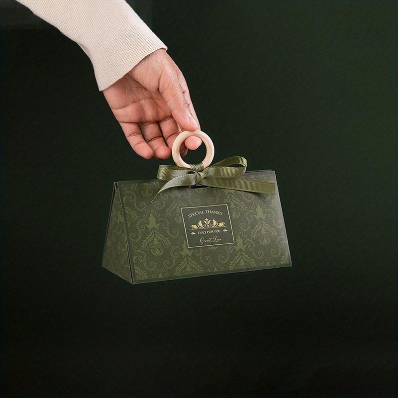 10pcs Green Triangle Candy Boxes for Weddings and Parties