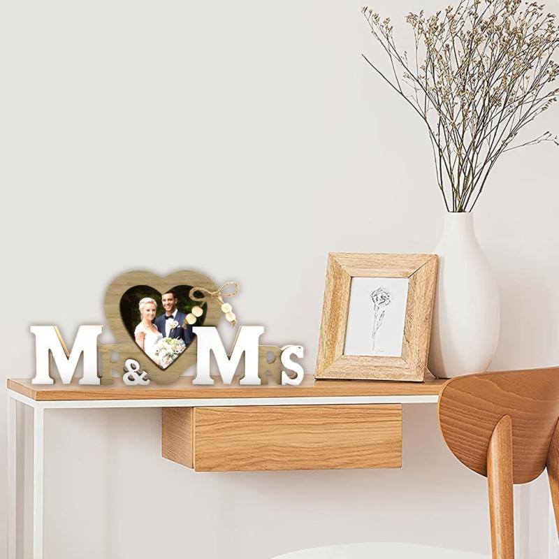 Mr & Mrs Wood Heart Picture Frame Tabletop Wedding Picture Frame