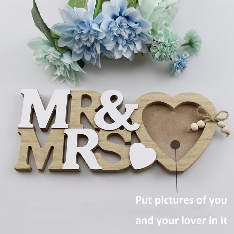 Mr & Mrs Wood Heart Picture Frame Tabletop Wedding Picture Frame