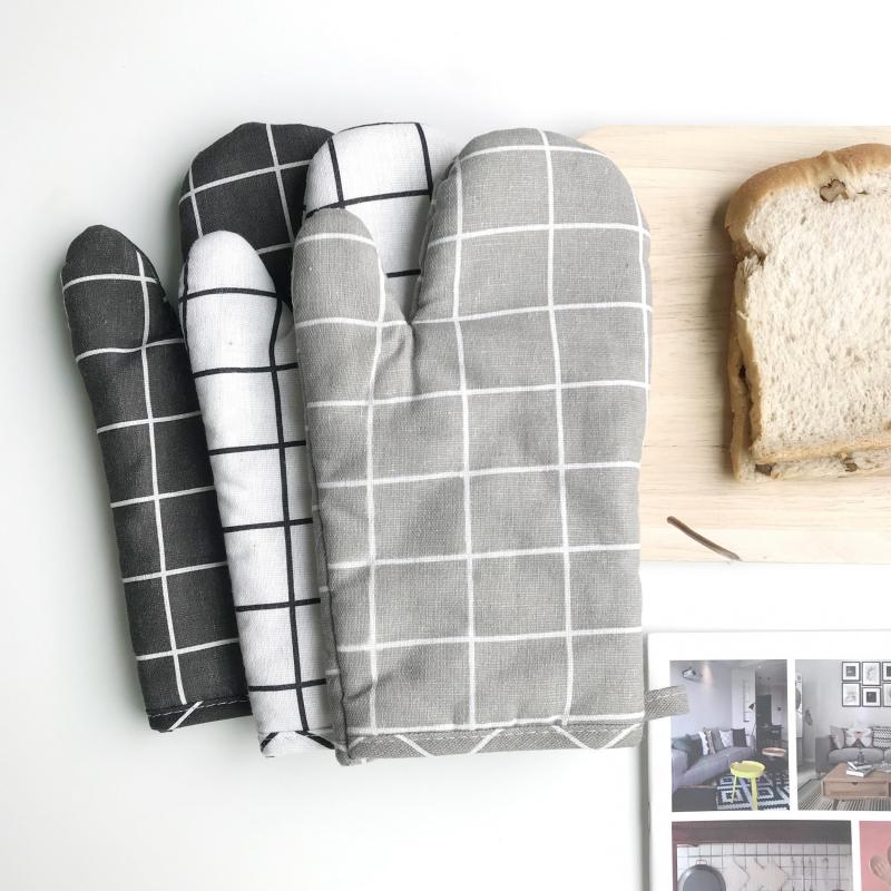 Nordic Style Oven Gloves High Temperature Resistant Anti-fouling Mat