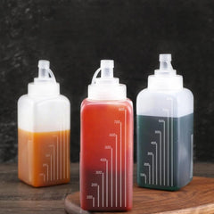 Condiment Squeeze Bottles Plastic with Squeeze Top for Sauces