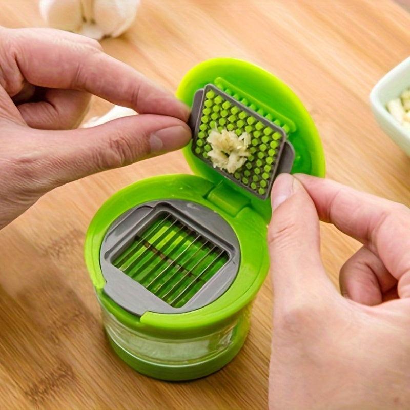 1pc Garlic Press & Slicer Kitchen Tool