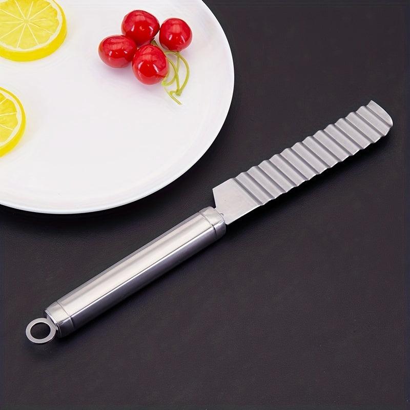 Stainless Steel Crinkle Cutter with Handle for Potatoes Carrots - Kitchen Gadget