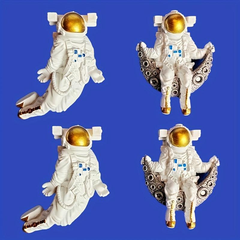 2pcs Astronaut Fridge Magnets Cartoon Design