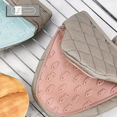 Silicone Oven Mitts Heat Resistant Double Layer Baking Insulation Gloves