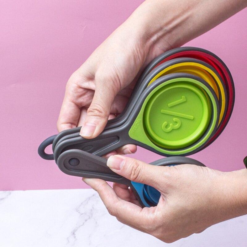 4pcs Folding Silicone Measuring Cups & Spoons Set