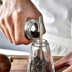 Manual Sea Salt Mill Spice Crusher Seasoning Bottle Kitchen Gadget