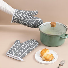 1pc Kitchen Microwave Oven Mitts Thickened Anti-scalding Heat-resistant Gloves