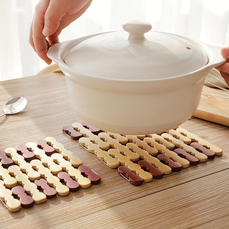 Bamboo Insulation Mat for Dining Table - Keeps Food Warm
