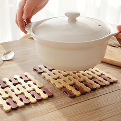 Bamboo Insulation Mat for Dining Table - Keeps Food Warm