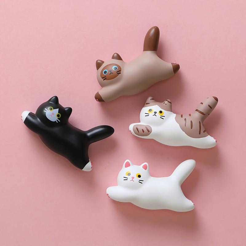 3D Running Cat Fridge Magnet for Office and Home Decor